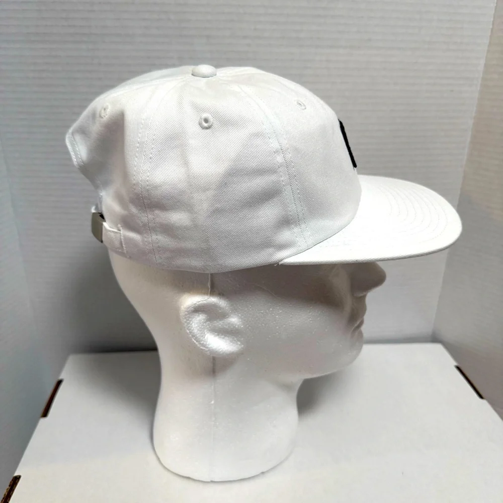 White Obey adjustable hat new - Picture 6 of 9